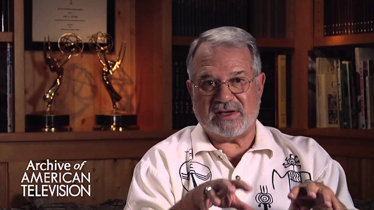 Thomas Azzari discusses being the Production Designer on "Seinfeld" - EMMYTVLEGENDS.ORG