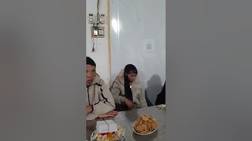 Đi nhận quà tết ất tỵ 2025 mạnh cường