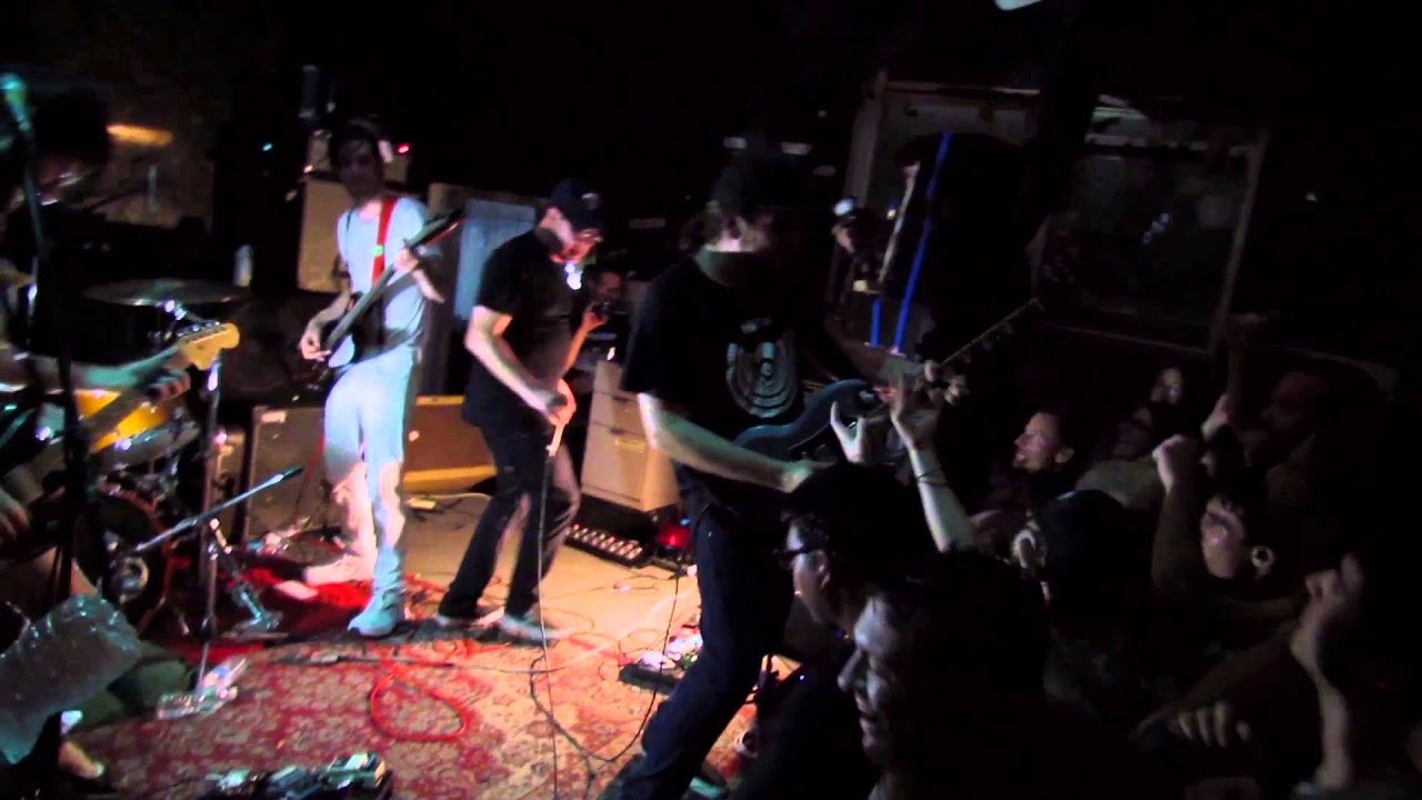 TITUS ANDRONICUS WITH CRAIG FINN - BASTARDS OF YOUNG (REPLACEMENTS)