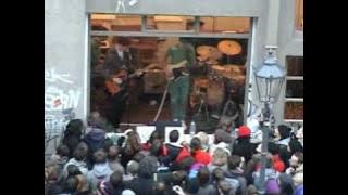 1517 Live At Berlin - The Whitest Boy Alive