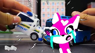 Pat the police car eat pinky heart screenshot 4