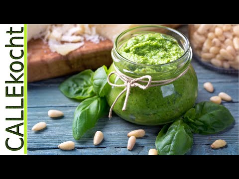 Basilikum Pesto - Pesto selbst machen im Mixer (Pesto Genovese). 