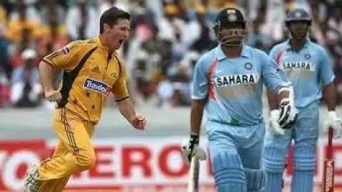Sachin Tendulkar vs Brad Hogg II By Sonu Sharma