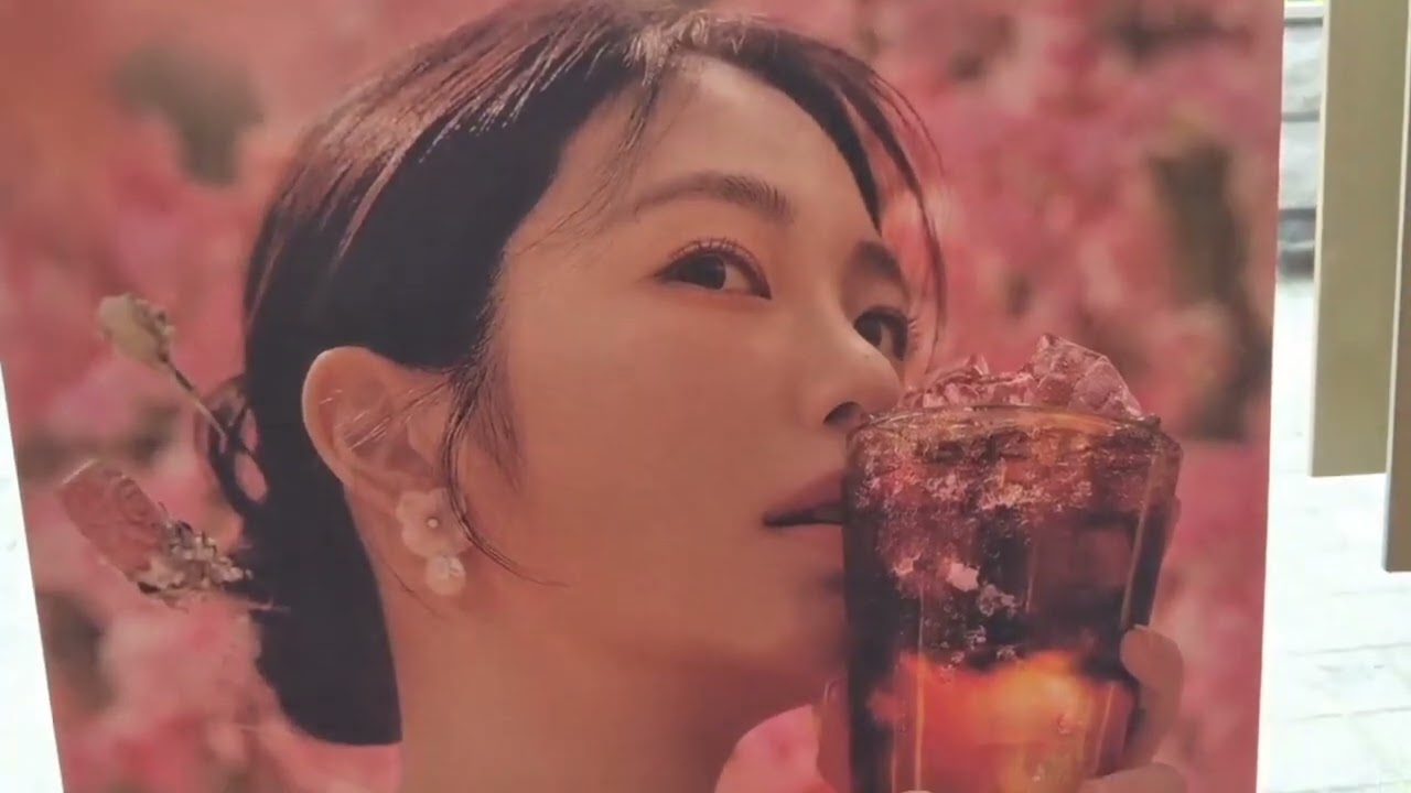 도심의 빵냄새 에 이끌려 나왔어요