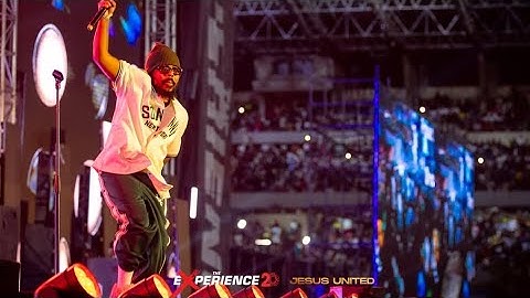 CHANDLER MOORE ELECTRIFYING MINISTRATION AT EXPERIENCE 2025.