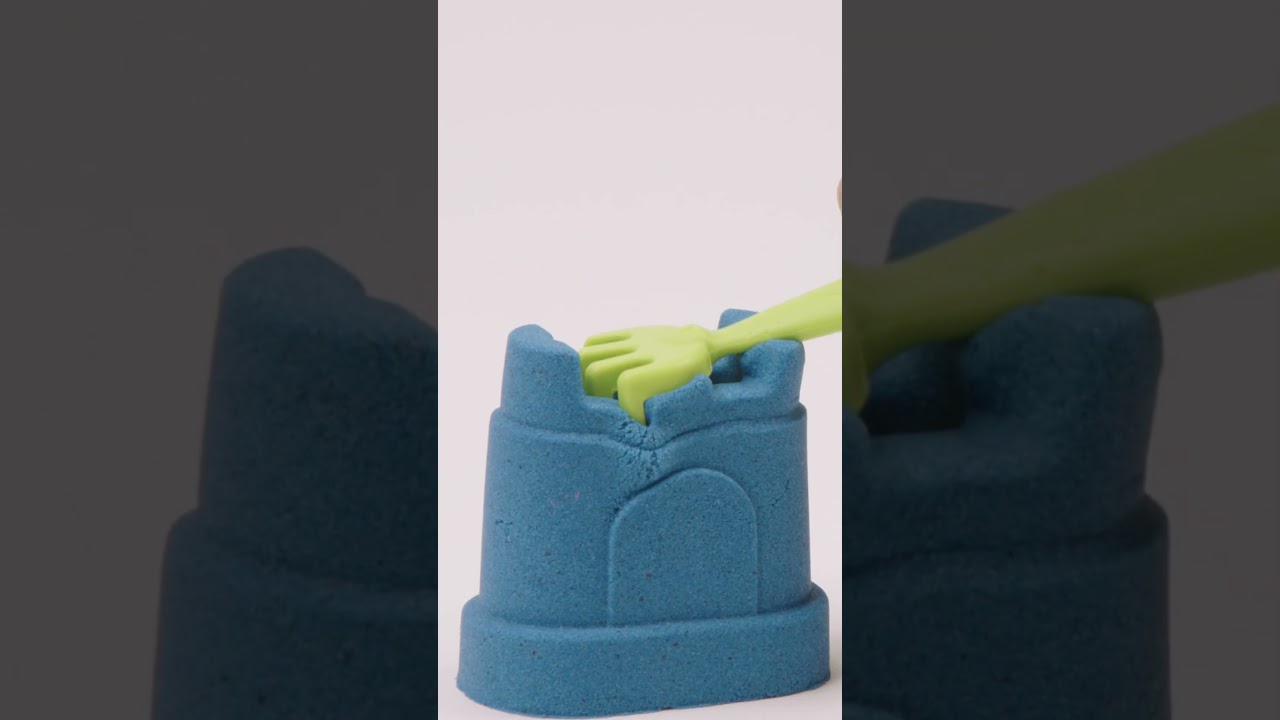 Beach Sandcastle Smush! Kinetic Sand 