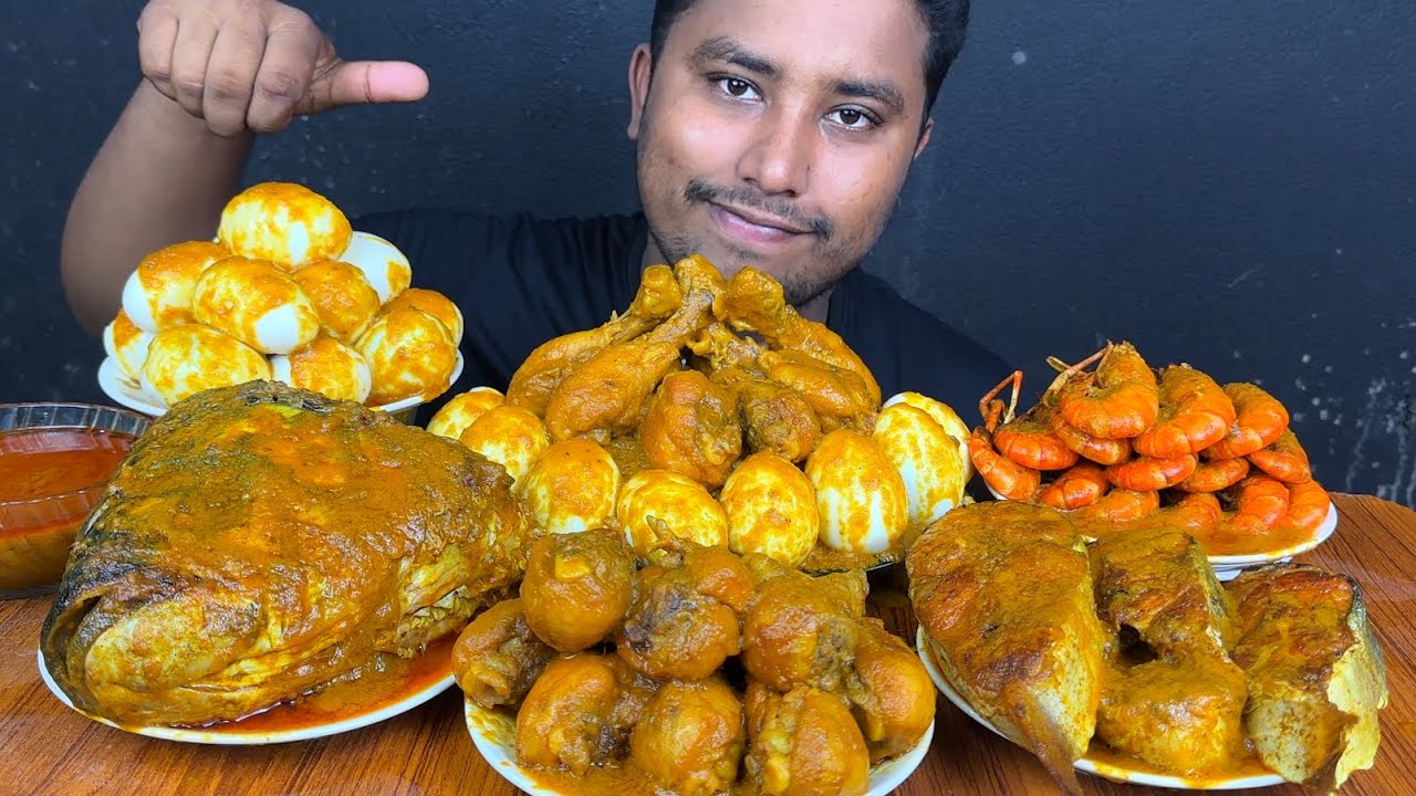 EATING FISH CURRY ,FISH HEAD CURRY ,CHICKEN LEG PIECE CURRY ,PRAWN CURRY ,EGGS WITH RICE | MUKBANG