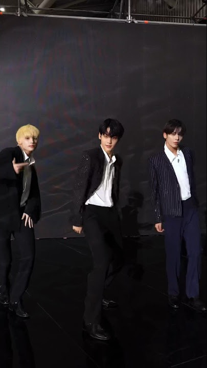 MOA time to suit up 🫡 #SOOBIN #TAEHYUN #HUENINGKAI #shorts #TXT #BackforMore
