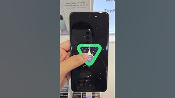 Handson with the Xiaomi 15 Ultra + HyperOS 2! True global 📷📱 beast! #xiaomi #shorts