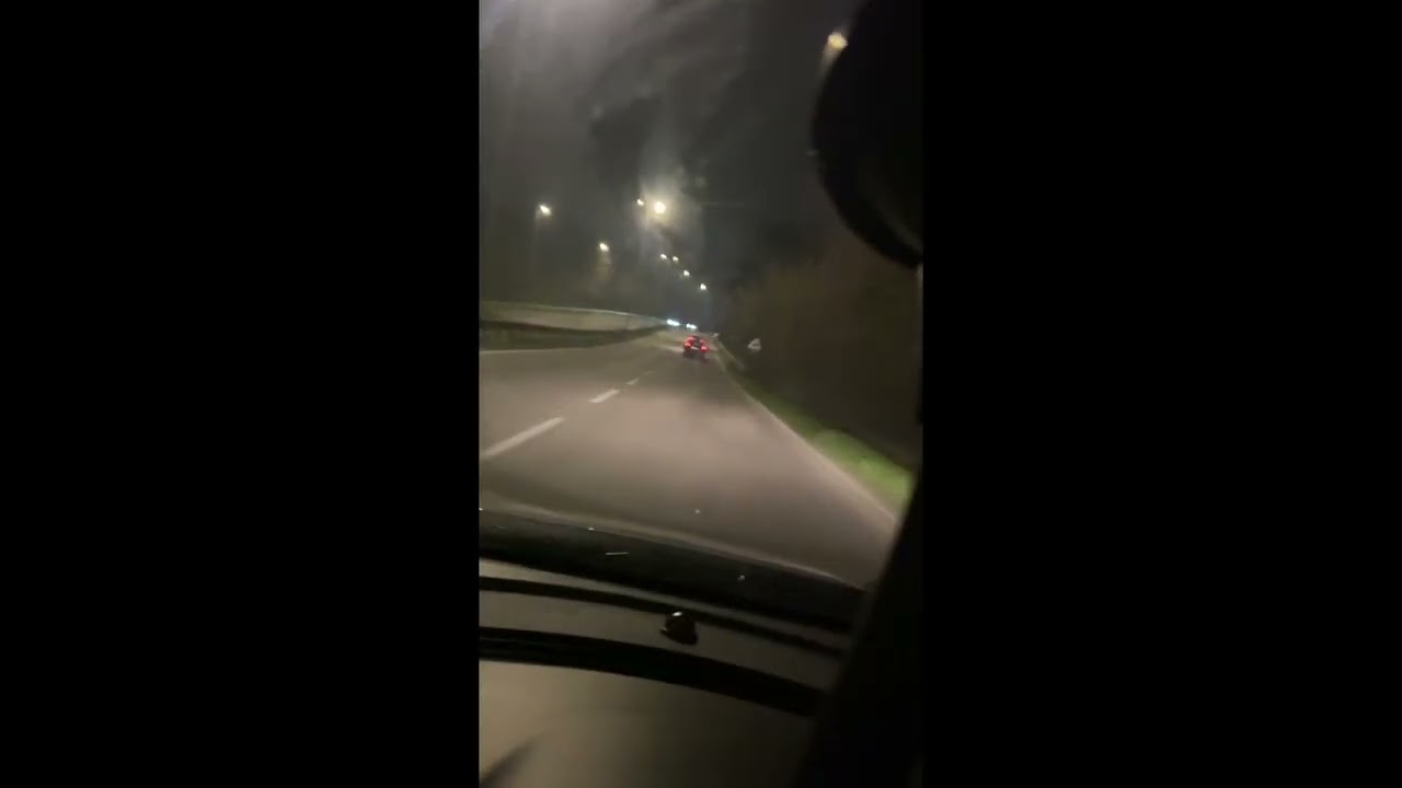 Conduciendo el COCHE por la nochee!