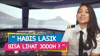 Athira Farina - Pilot yang sudah bebas dari kacamata!