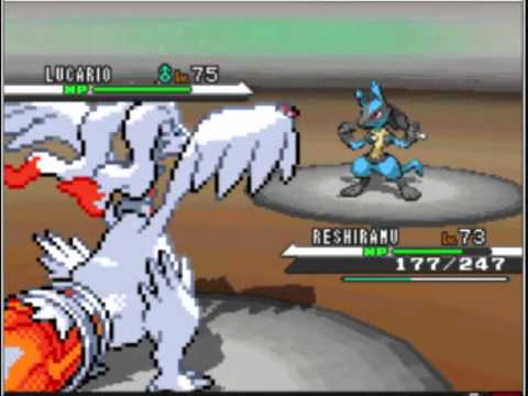 Pokemon Black and White battle vs Champion Cynthia...