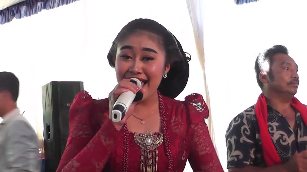 LAYANG PEGAT - Mida bersama PUTRA DEWA Campursari Tayub