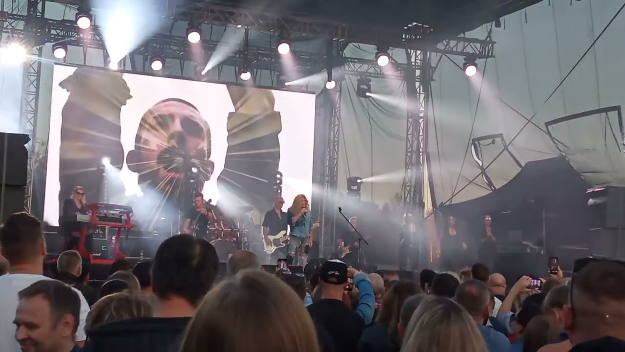 Beata i Bajm - Biała Armia (Designer Outlet Sosnowiec 21.09.2024)