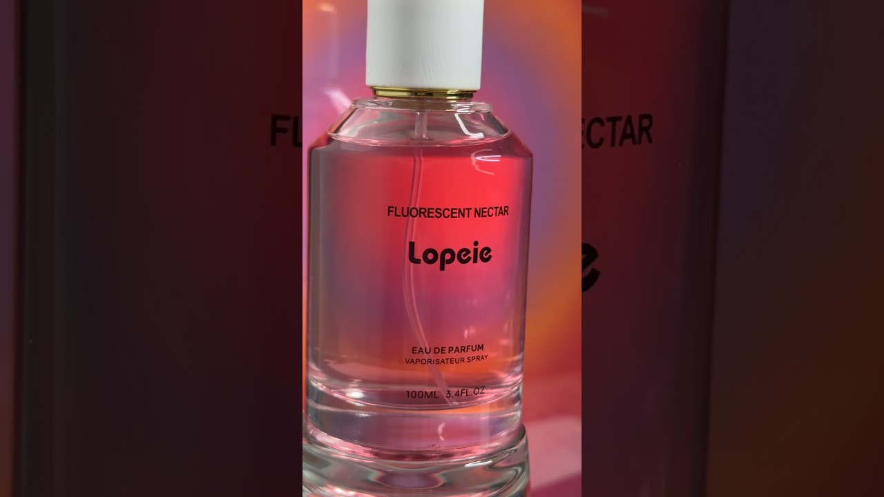 Smells like my personality in a bottle  Trying Lopeie perfume + first impressionsWould you wear this