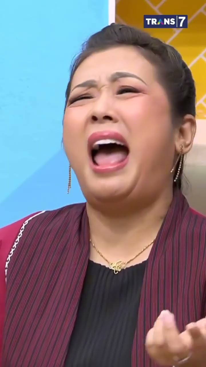 Bener banget kata Mak’e ! Kalau diomongin sama orang tinggal jawab #obrolantiapwaktu #shorts