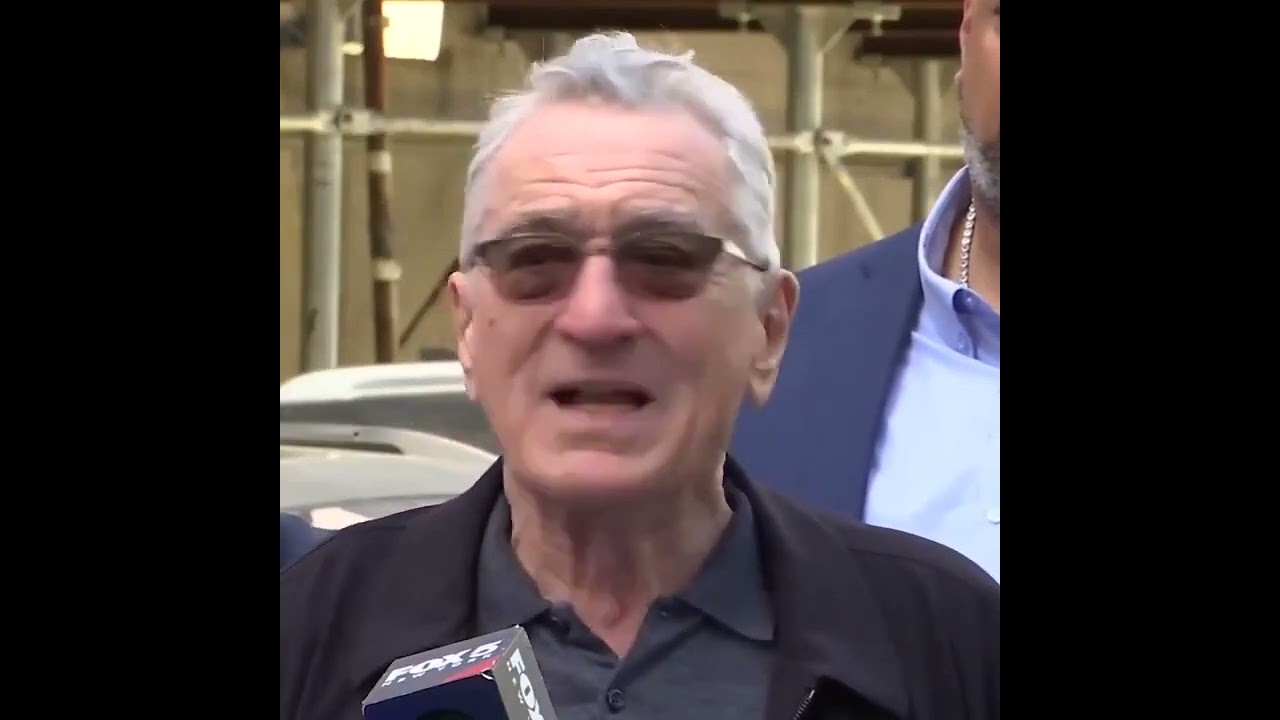 Robert De Niro Makes A Truly Alarming Statement About Trump - 'We Make Room For Clowns'