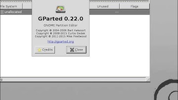 GParted Live 0.22.0-1 - Boot and Desktop