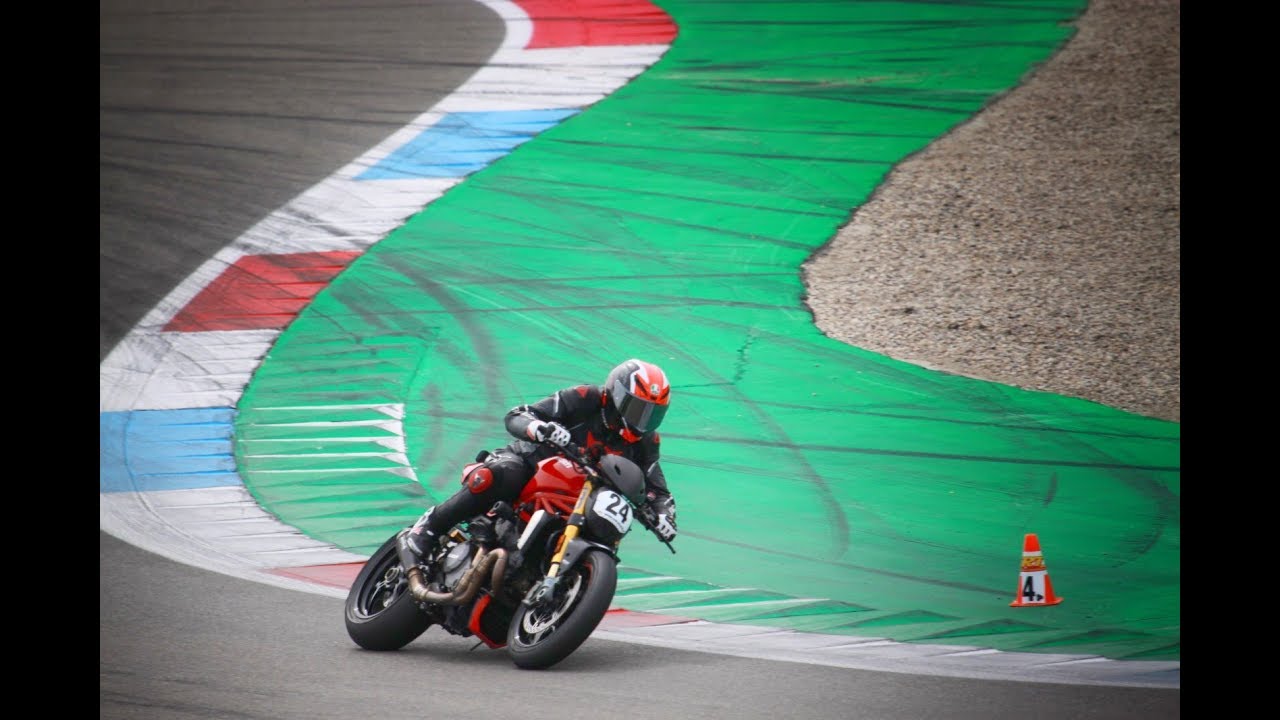 Ducati monster 1200s Onboard TT Assen (2)