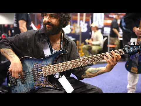Vincen Garcia plays Minamo Guitars S2 at NAMM 2026