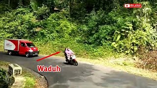 JALAN PAGELARAN MENUJU TANGGENG CIANJUR SELATAN | motovlog