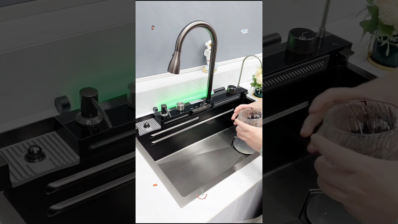 «Элегантная и функциональная кухонная мойка»