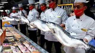 한국 VS 일본! 12평에서 하루 매출 4,000만원 올리는 한국 어시장부터 일본 참치 해체 쇼까지 다양한 어류 커팅! | Street Sea Food