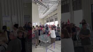 Power goes out at Costco on opening day