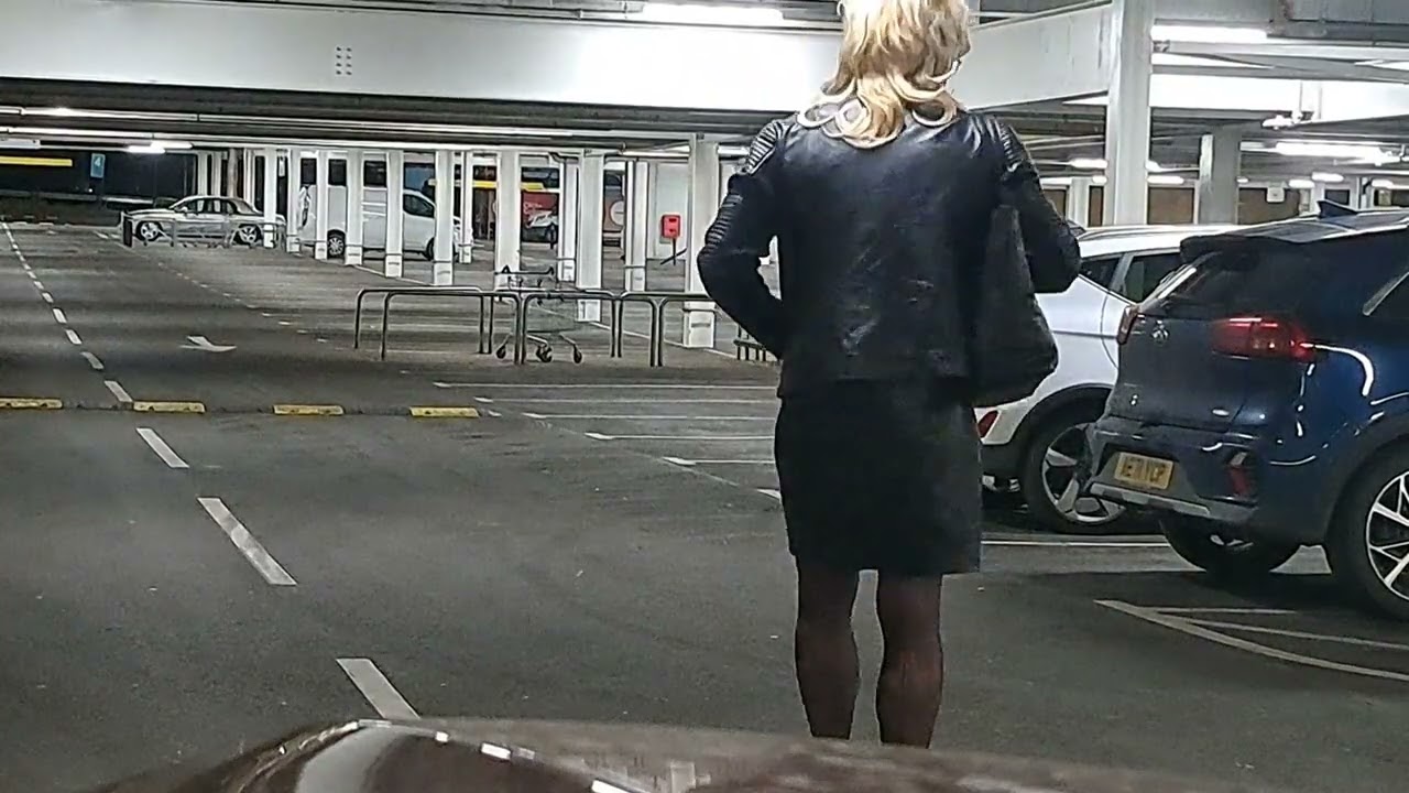 Roxy crossdresser at supermarket