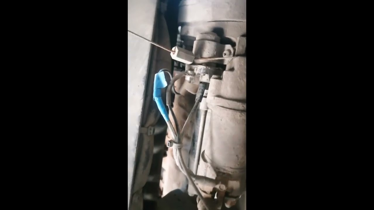 Мерседес Актрос не заводится, не крутит стартер. - YouTube