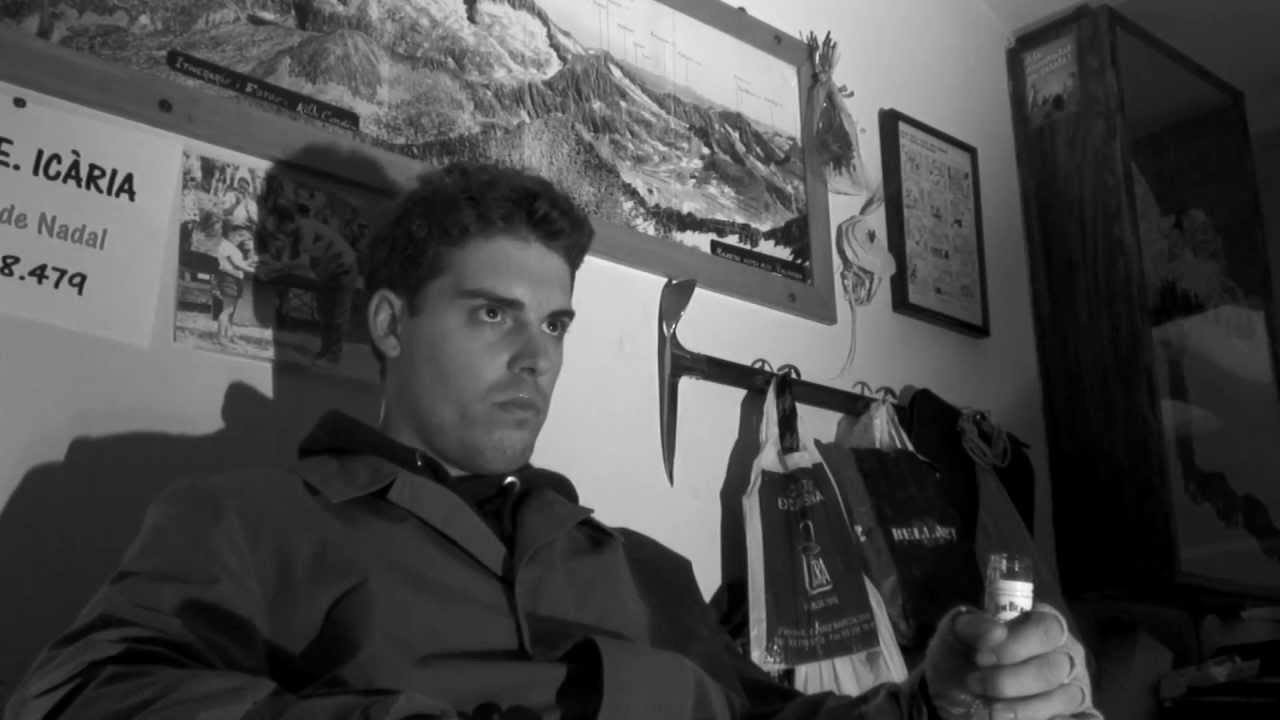 WAKE UP [POST APOCALYPTIC ZOMBIE FILM]