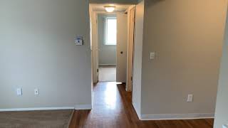 2 Bedroom (1st Floor w/ Garden View - 800 Sq Ft)