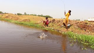 Fishing video 🐬 ||Two young beautiful girls hooking big fish from village pond with shrimp bait