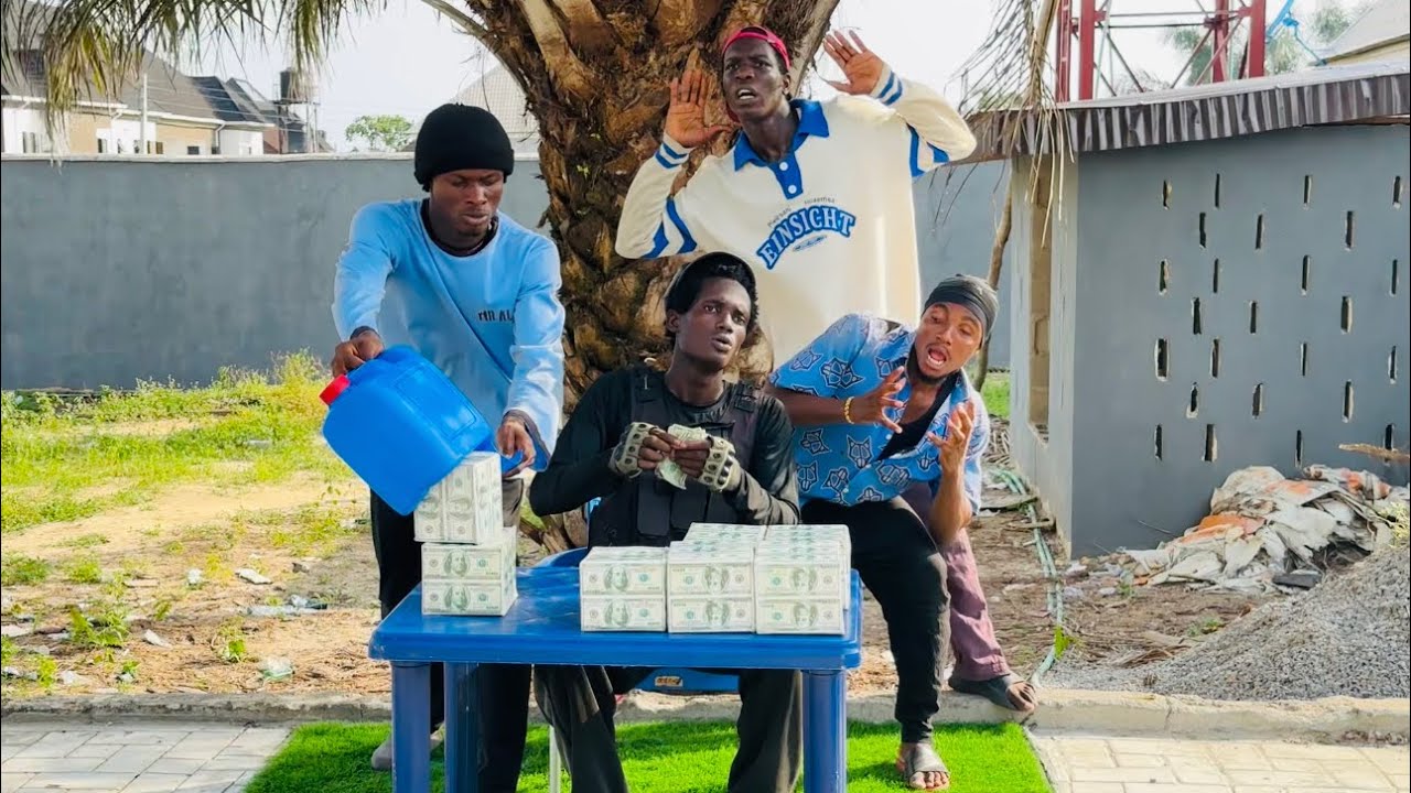 Куча денег 💰