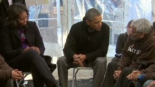 Obama visits hunger strike protesters