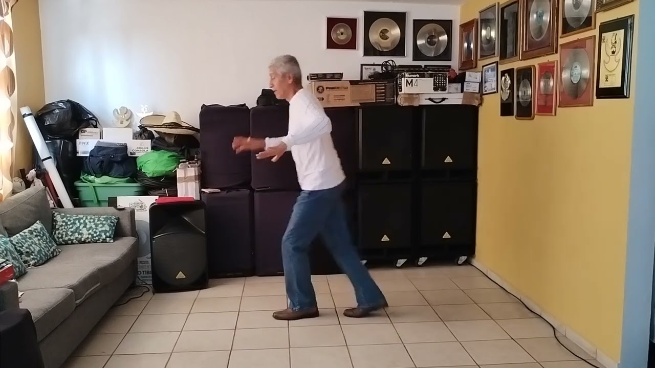 CUMBIA SAMPUESANA 2/BAILANDO CON MARCELO ROSAS