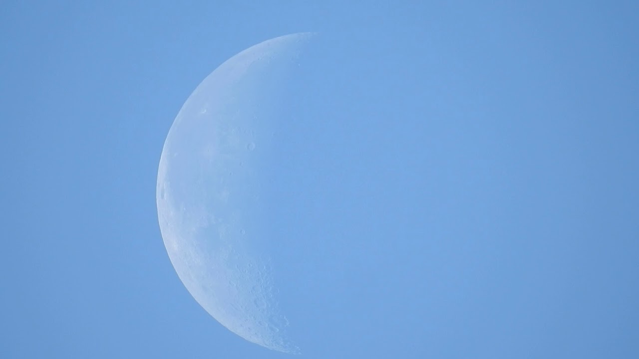 20180110T0930 x83 daylight moon %35.7 sync - YouTube