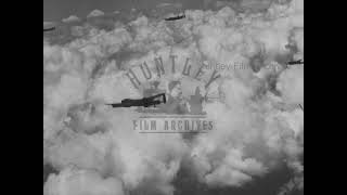 World War Two; Allied Planes Bomb Dresden, 1940s - Film 1041027