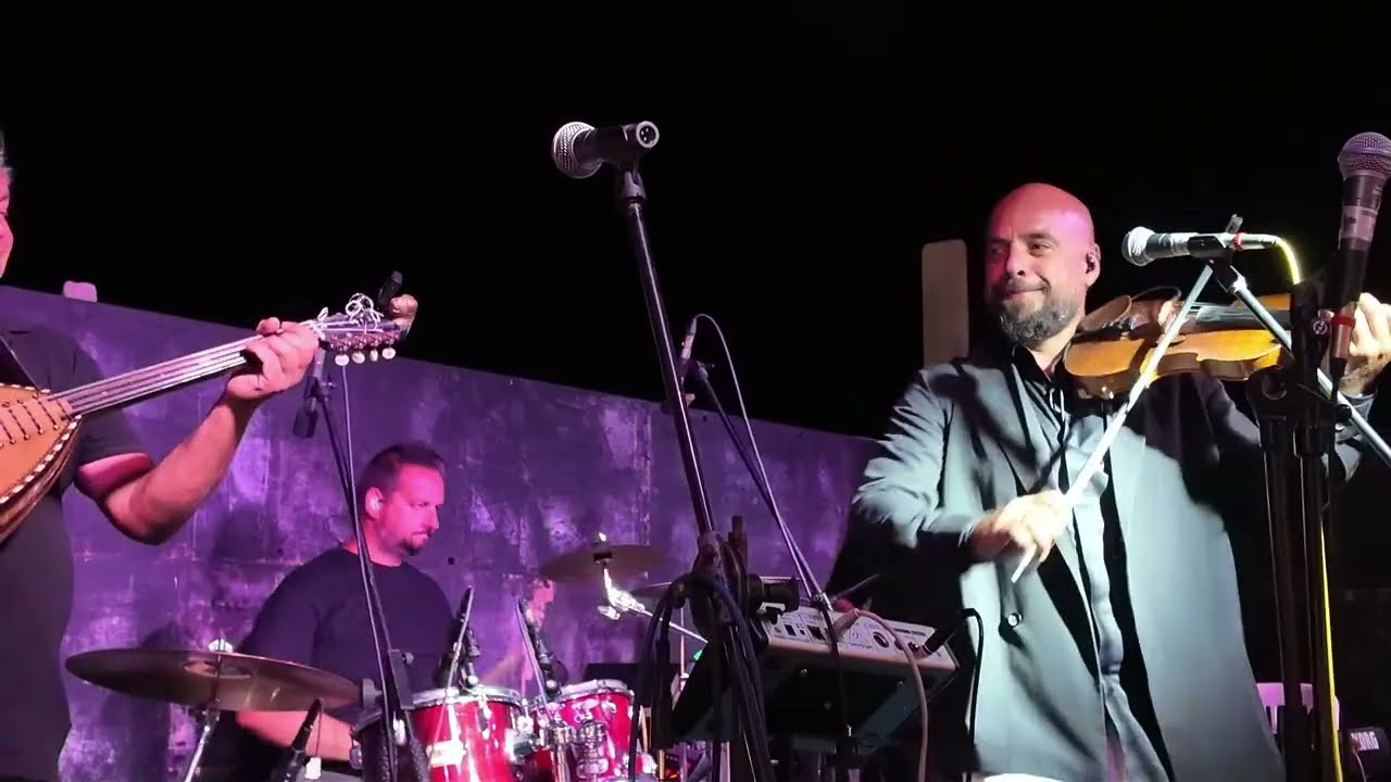 Πολυχρόνης Κορρές   Πανηγύρι Αγίου Φανουρίου  Αμπελάς Πάρου