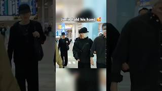 Jimin hold Jk manager hand 🥰 #jimin #bts #btsarmy #jikook #kookmin #jungkook #jikooklovers