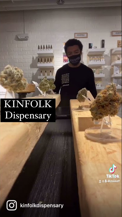 New Live Flower Displays at KINFOLK Dispensary #SkiChallenge