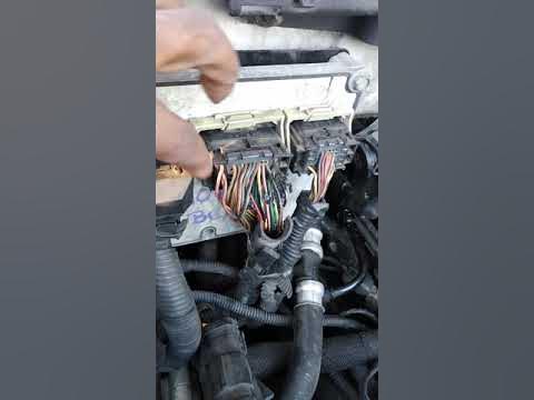 2003 Ford expedition coil pack - YouTube