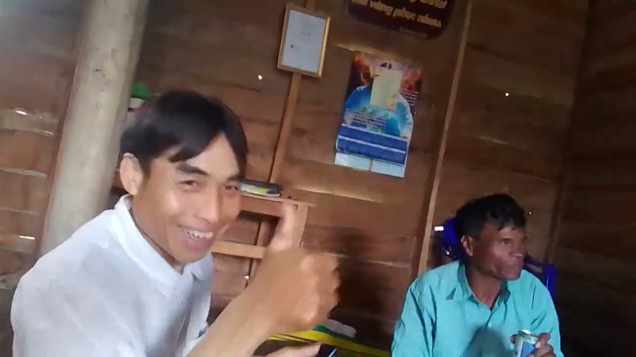 ຮ້ອງໂດຍ:ພຸກລຽນໃຊ