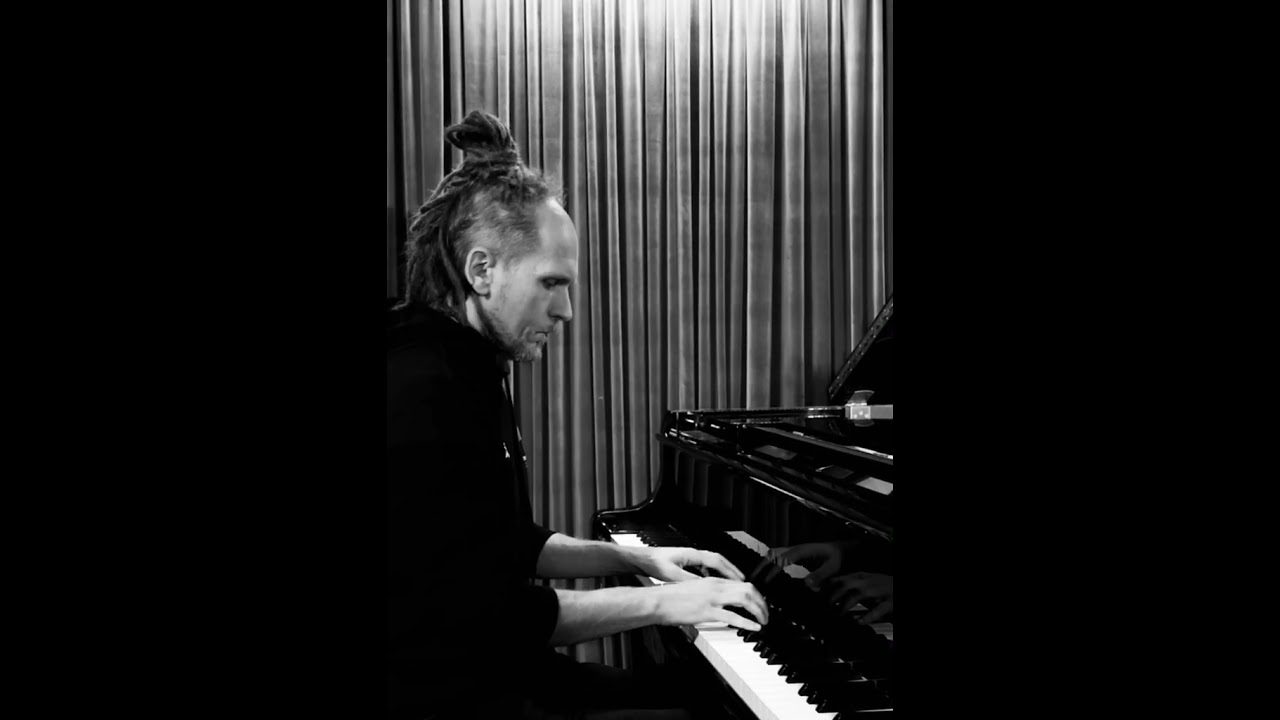 Grandpiano flow #pianomusic #grandpiano #pianoimprovisation