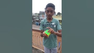 Making Checkerboard Pattern in 2x2 cube in 😱 One hand #shorts #viralshort #trendingshorts #cubastic