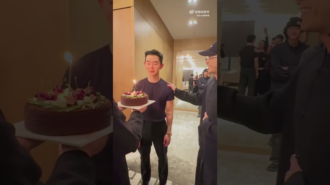 Daddy Jacky as GeGe & CEO gave a b'day surprise for lil' Eross🎉#jacksonwang#teamwang#twd#shorts#fyp