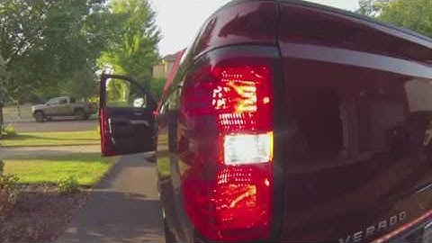Reverse/Backup bulb replacement - Chevy Silverado