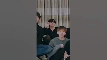 تتذكرو طول هذا البث تاي كان ساكت بعد ما جرحه كوك Bts Shorts Srt 