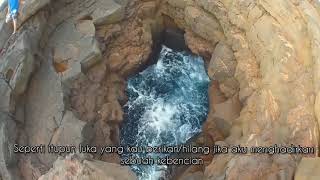 puisi pendek buat story WA keren.. ' memaafkanmu dengan cara membencimu'