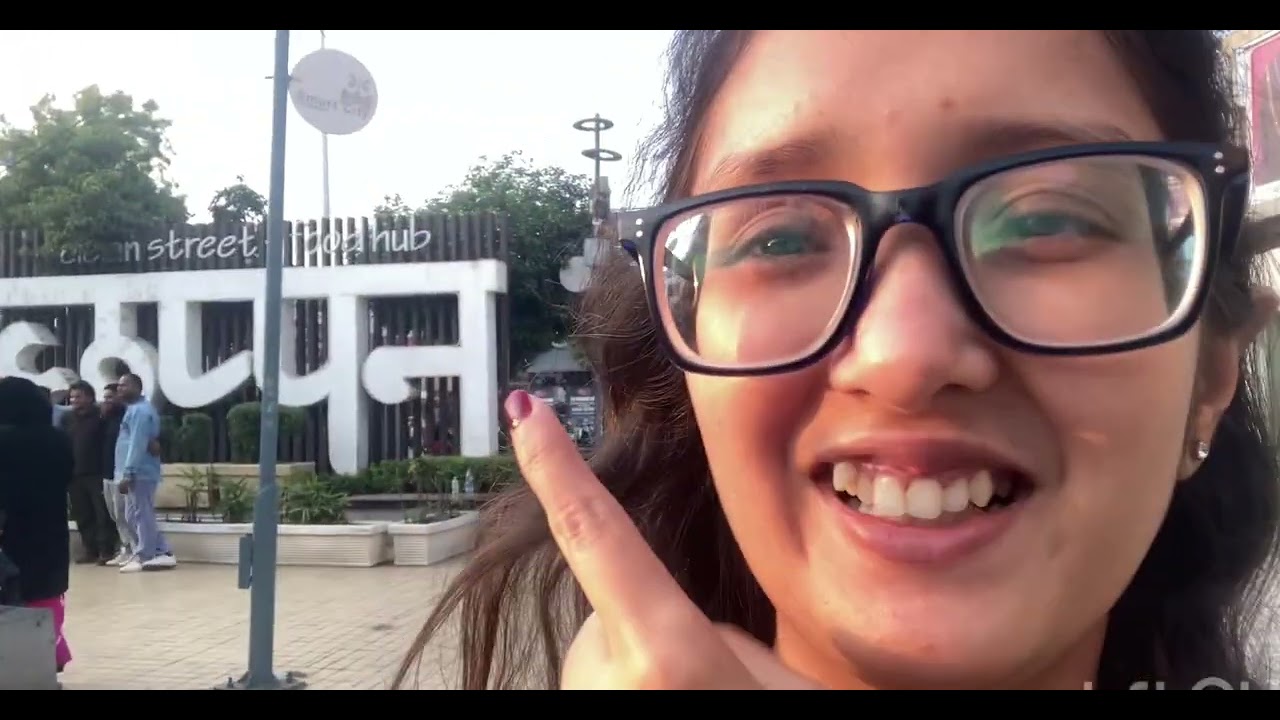 Indore 56 mein yeh kya chl rha h bhai 🤣🤣